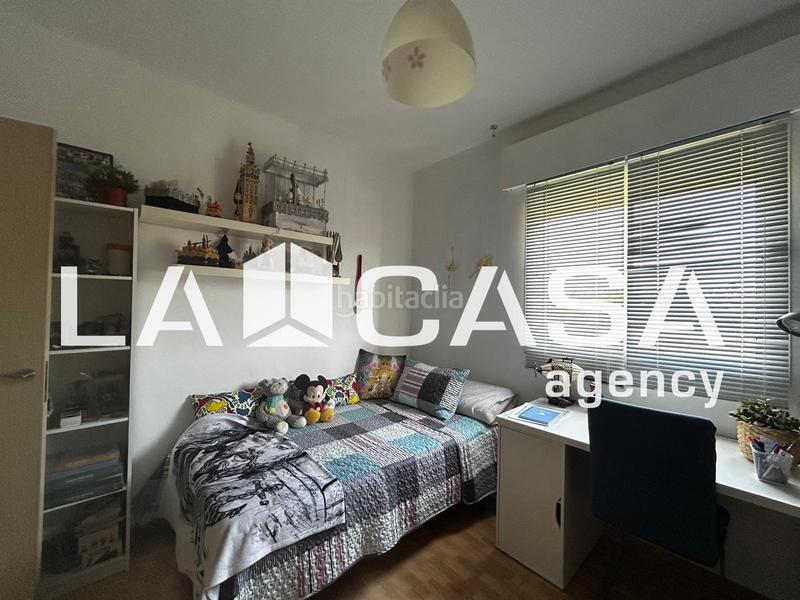 Foto 98130793-89a4-49c7-8d1b-cf7ee2a83baa. Chalet en Oromana Alcalá de Guadaira