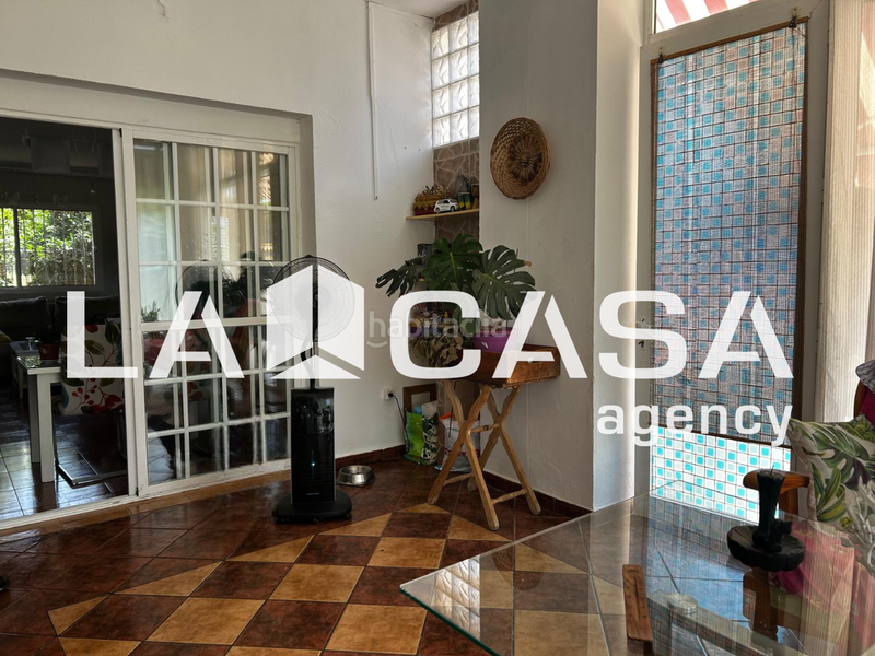 Foto 0963b227-7bda-49b4-be58-2fe30e11e181. Xalet amb piscina a Oromana Alcalá de Guadaira