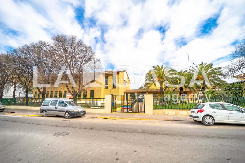 Foto cf3d6c78-8bb0-4173-9d75-7a5ddd3a523a. Casa con parcheggio in Centro - Doña Mercedes Dos Hermanas