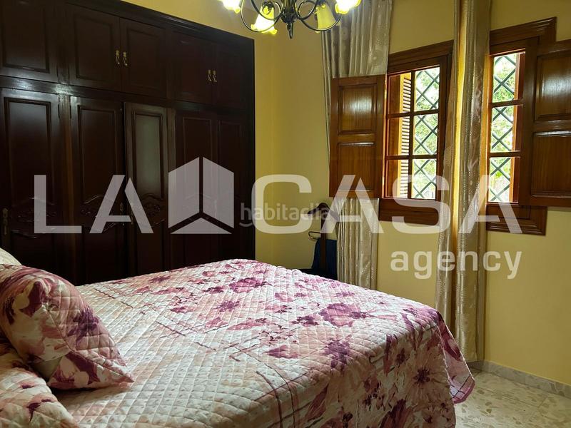 Foto 250c7a90-59a2-4352-8eb6-a7075fa97257. Chalet en cerros de Montequinto Montequinto