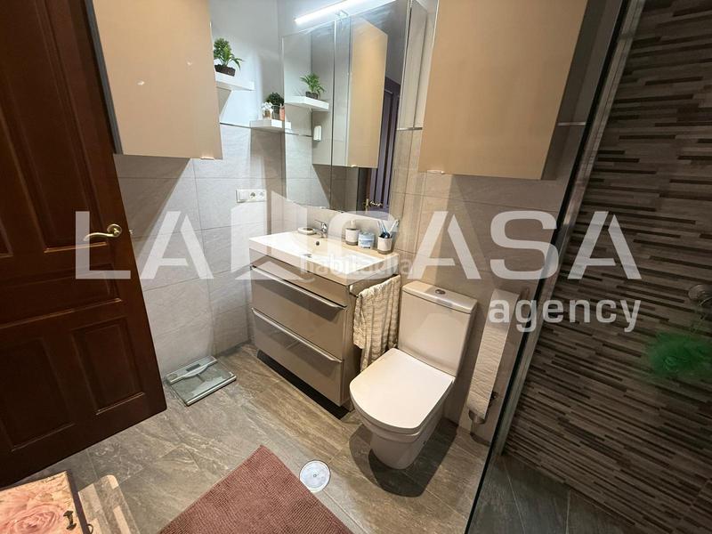 Foto 17569e15-d093-475e-817d-2e1587f27c00. Casa adossada amb calefacció a Avenida de Europa Montequinto