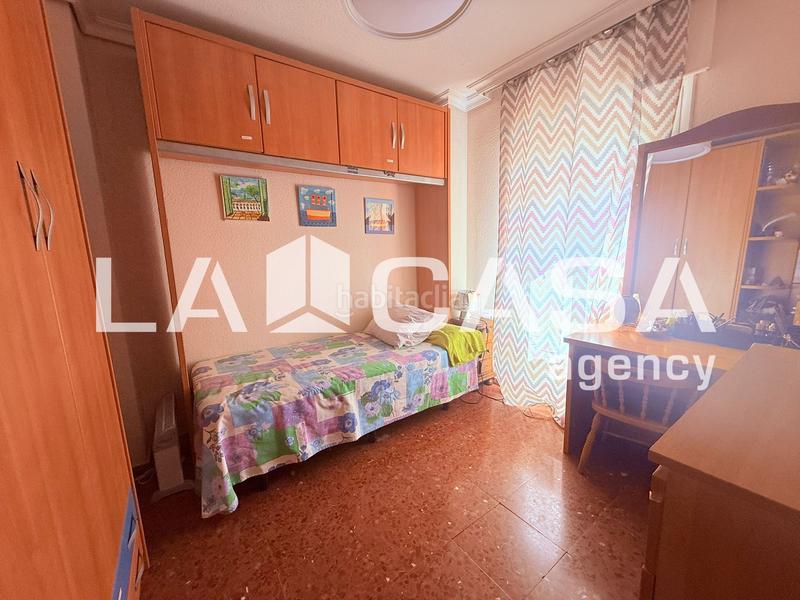 Foto b7fa676e-30b0-4688-9d94-78ada4a8fb83. Etagenwohnung mit parking pool in Centro Montequinto