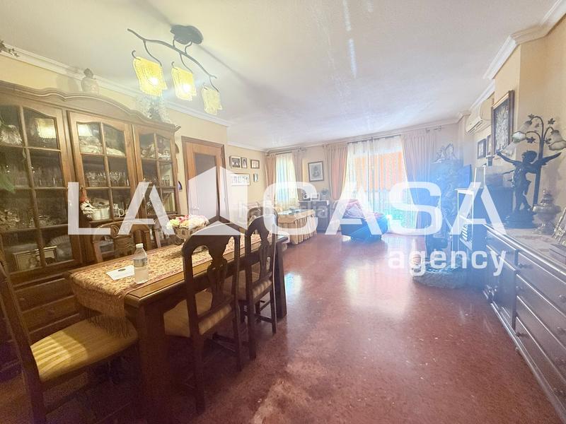 Foto 0f84bdf1-d1d3-4d69-bb3b-fdfa3ba646a1. Piso en Centro Montequinto