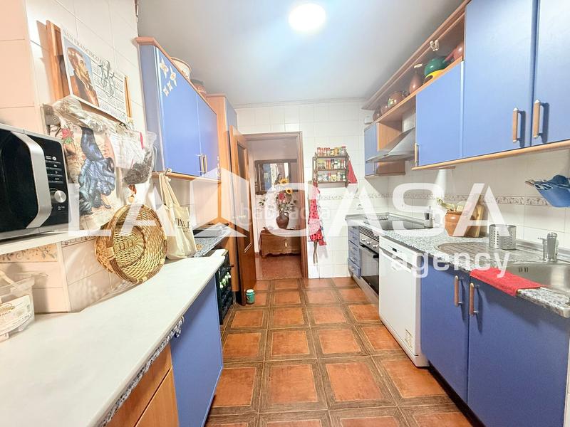 Foto 1f6eeab4-f4c6-4d40-8eda-6fd78d2441d1. Piso en Centro Montequinto