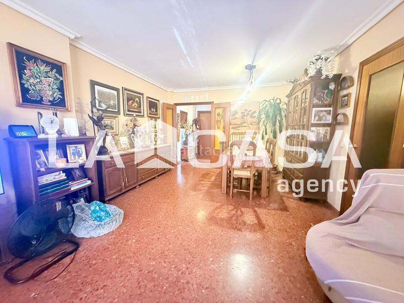 Foto c6bc45d2-3dc6-45e1-8afb-17d2d48e4cbb. Piso en Centro Montequinto