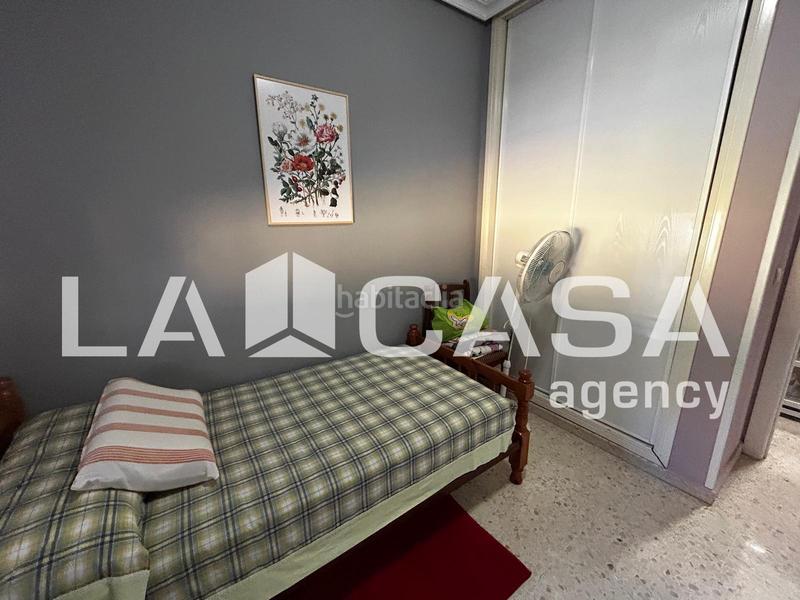 Foto ee94514e-1929-4f41-9ac7-c2f65bea51d7. Chalet with parking pool in Olivar de Quintos Montequinto