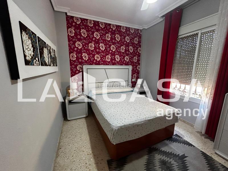 Foto a6ac00d8-c39b-4097-a4d0-8e8fda1a2992. Chalet avec parking piscine dans Olivar de Quintos Montequinto