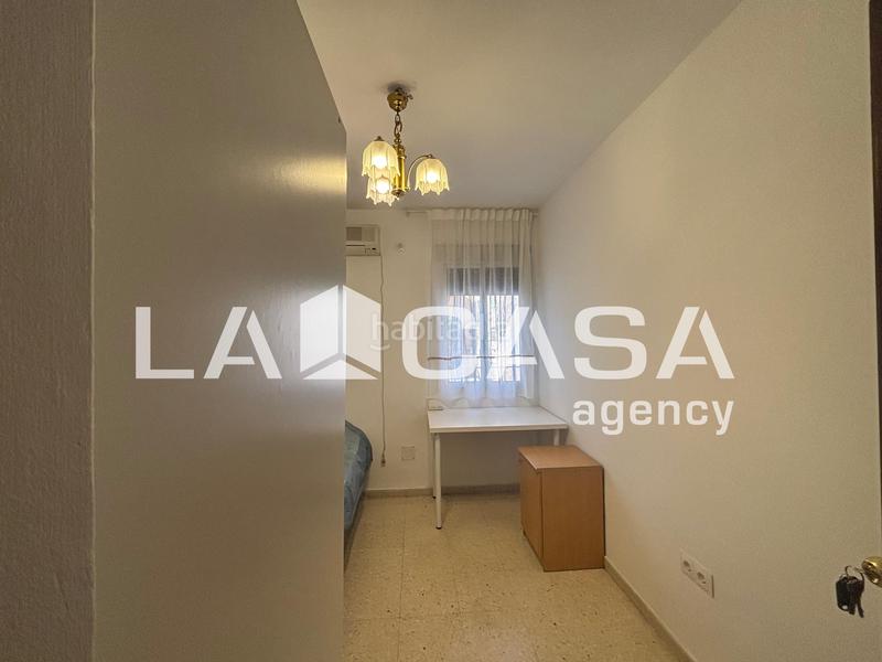 Foto 4aeda7d2-2026-4c8f-b3c2-fea187b5f003. Location appartement dans Centro Montequinto