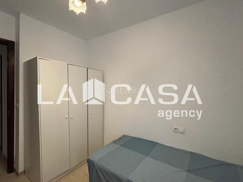 Foto 664ee080-abff-4e07-bc3c-f8ea25821817. Location appartement dans Centro Montequinto