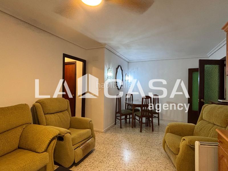 Foto 7a7d2630-1a36-4b5a-be55-73eeba3e233d. Alquiler piso en Centro Montequinto