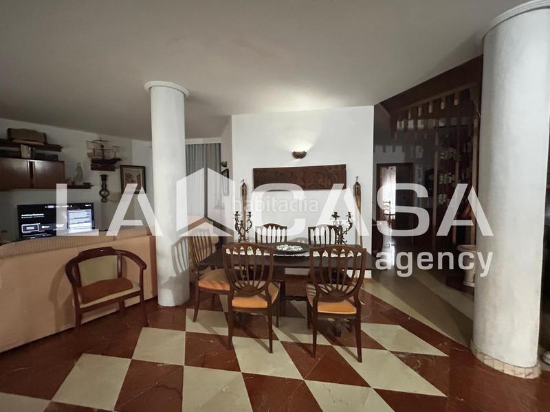 Foto 164a4ef7-88de-4873-a273-7f2176b324d8. Chalet in cerros de Montequinto Montequinto