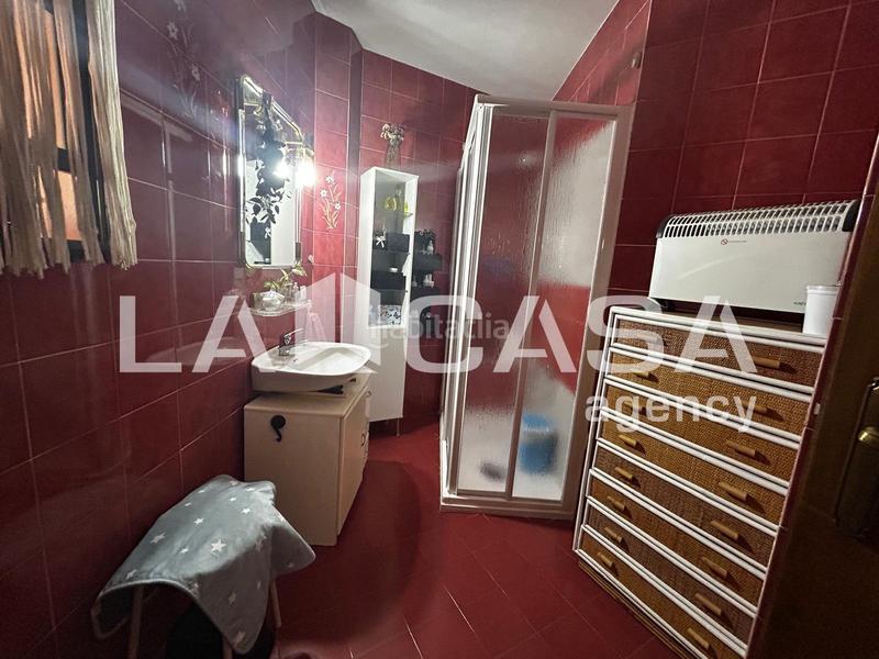 Foto a3bdbe3a-7dc7-4e60-a259-3dfc37a50d1a. Chalet in cerros de Montequinto Montequinto
