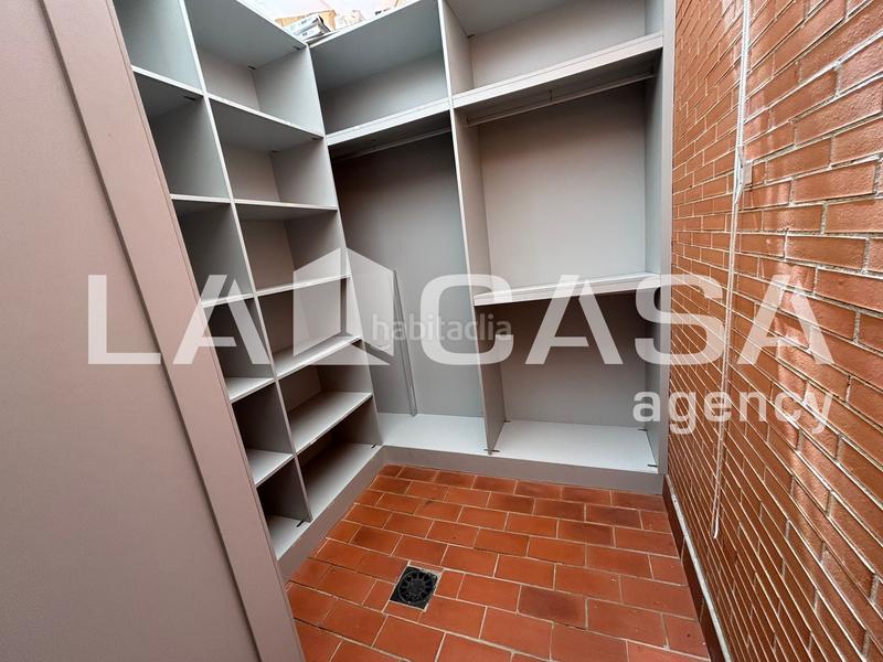 Foto cc6822bf-93da-4a78-beb8-3074a6a029c6. Alquiler oficina en Condequinto Montequinto