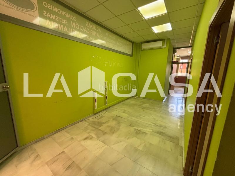 Foto d01fe843-e8da-4392-98b8-b65ac38fc059. Lloguer oficina a Condequinto Montequinto