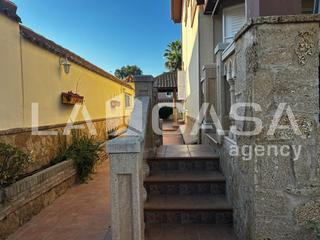 Casa aparellada a Condequinto