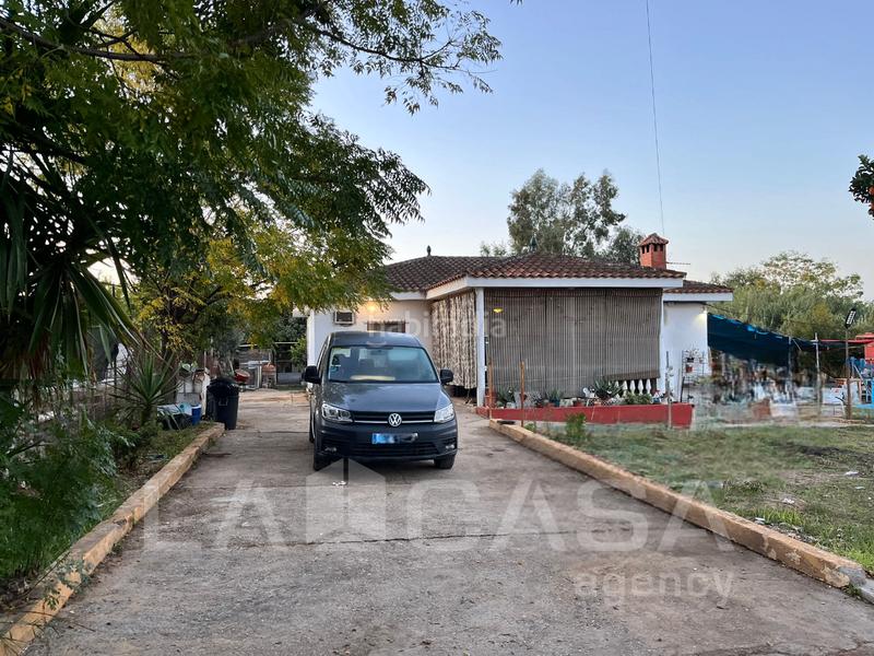 Foto 21326566-6c4e-4957-b091-ab2e41c7207b. Casa en Carmona