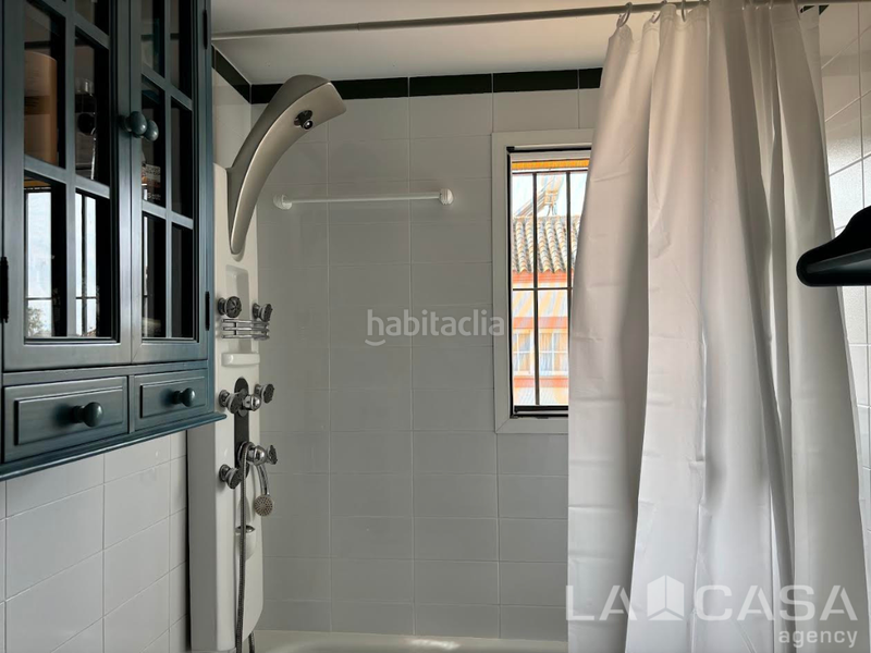 Foto 1a6b8c58-2423-4b55-9274-07f3d1f5c9f7. Casa pareada en Condequinto Montequinto