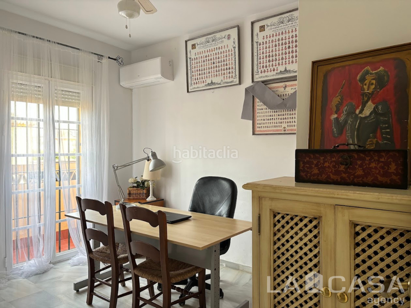 Foto e550a095-516d-4c9e-9f77-58b17f89ae24. Maison jumelée avec parking dans Condequinto Montequinto