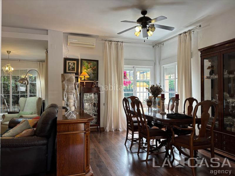 Foto 10d4b8dc-5f40-4dd2-aac3-b2adfa48e8f3. Towny house with parking in Condequinto Montequinto