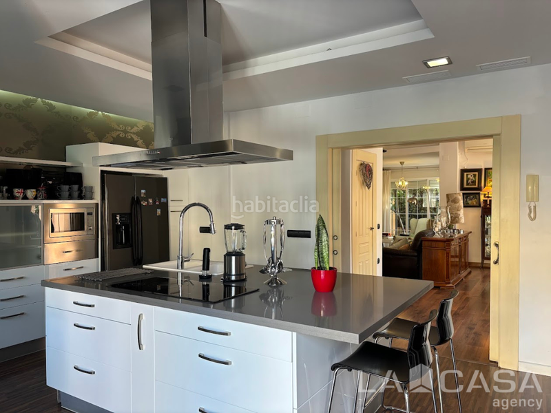 Foto 66d14a90-6064-4178-81af-460bd7184886. Towny house with parking in Condequinto Montequinto