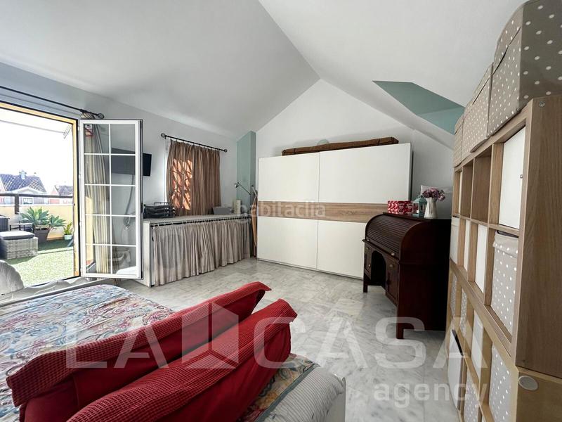 Foto b48608bb-4ecc-41e4-b8c3-f271580d2972. Casa a schiera con riscaldamento parcheggio in Olivar de Quintos Montequinto