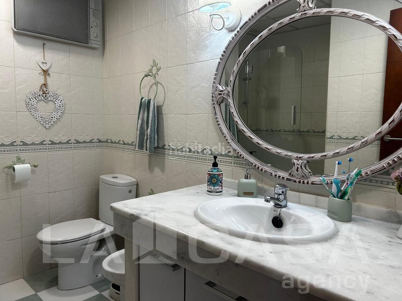 Foto ffe85d6d-f133-4bca-9edf-b334c7b085c6. Casa a schiera con riscaldamento parcheggio in Olivar de Quintos Montequinto