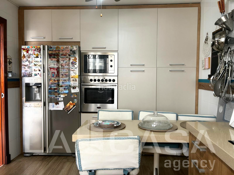 Foto e82aed76-1770-43fd-9bf0-aa1c1ce1e058. Casa adosada en Olivar de Quintos Montequinto