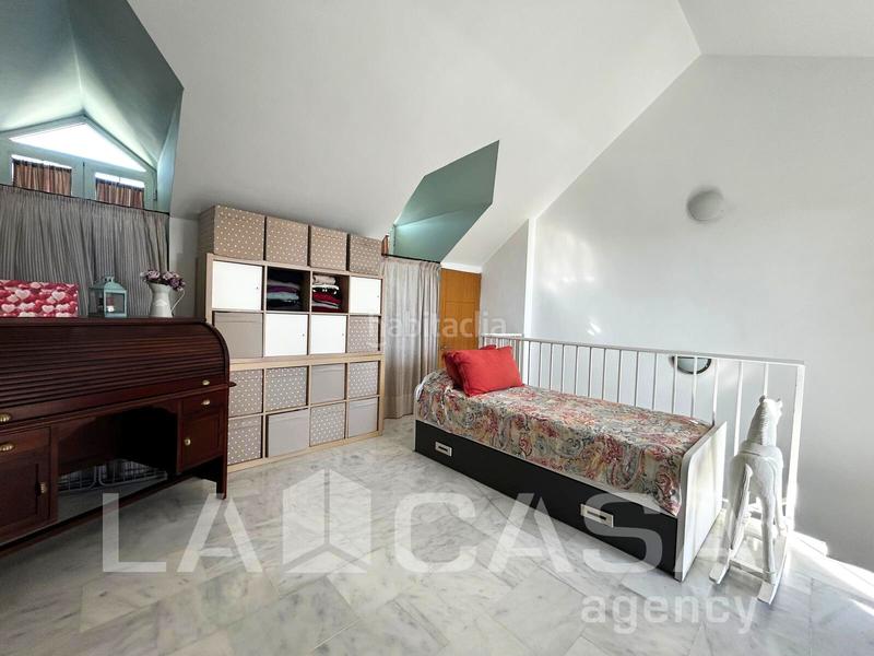 Foto 2f34e864-1a61-4c12-bda8-3af57c8fcfce. Semi detached house with heating parking in Olivar de Quintos Montequinto