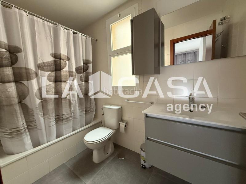 Foto 6ac1fab6-0371-4677-8562-dca4f89df1cf. Location appartement avec parking dans Entrenúcleos Dos Hermanas