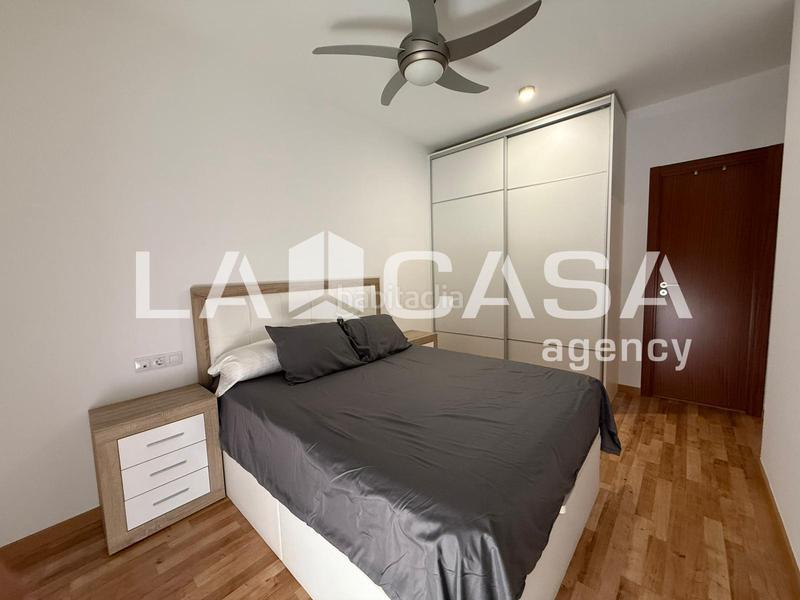 Foto 0b2b95bd-e4a2-46c6-9530-13be67e16bc6. Miete etagenwohnung mit parking in Entrenúcleos Dos Hermanas