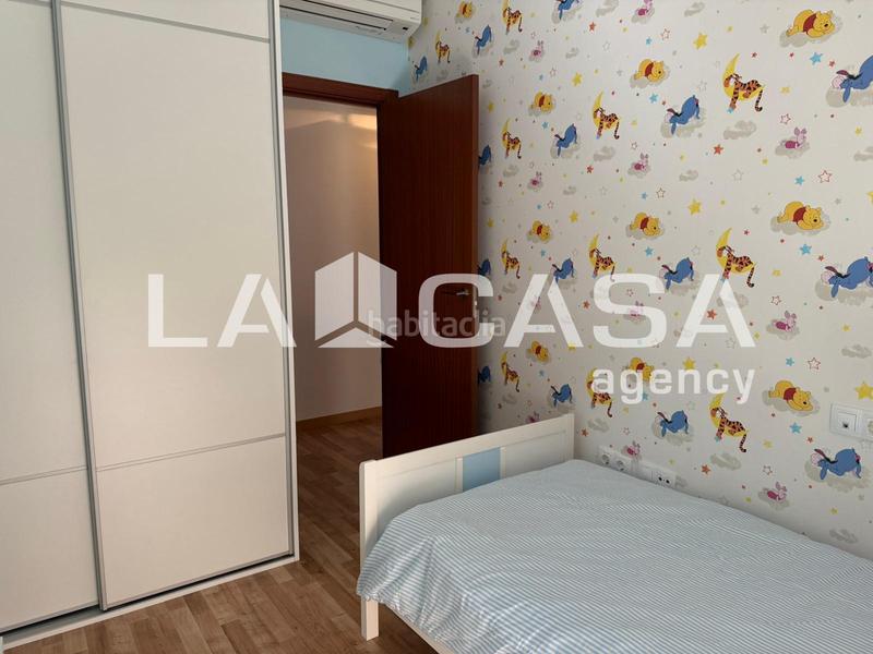 Foto a0701470-e7c0-47ec-b2ad-579279f94a72. Miete etagenwohnung mit parking in Entrenúcleos Dos Hermanas