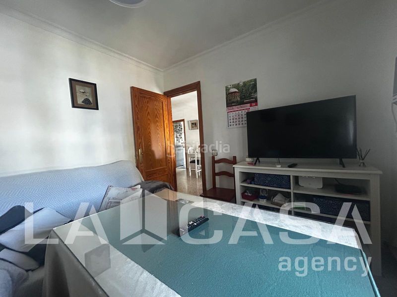 Foto 0352f5d2-844a-44c7-ab41-b17d06828536. Flat with heating in Centro Montequinto