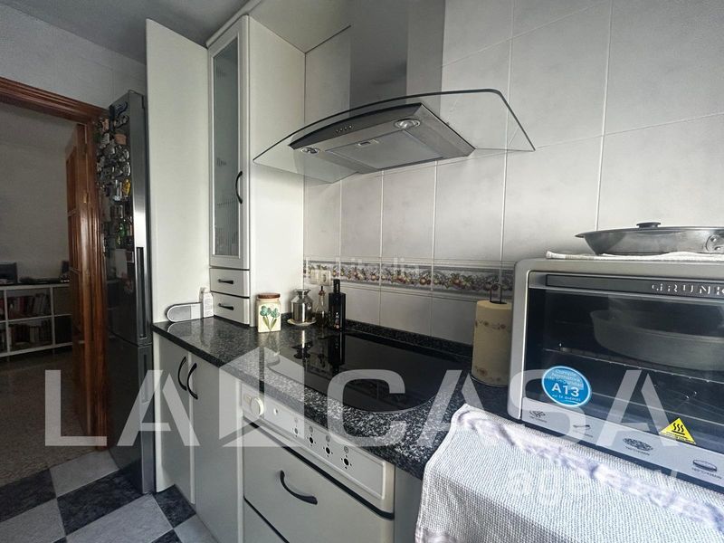 Foto 5f2f0320-6843-4f50-9435-8d409dc6bfae. Flat with heating in Centro Montequinto