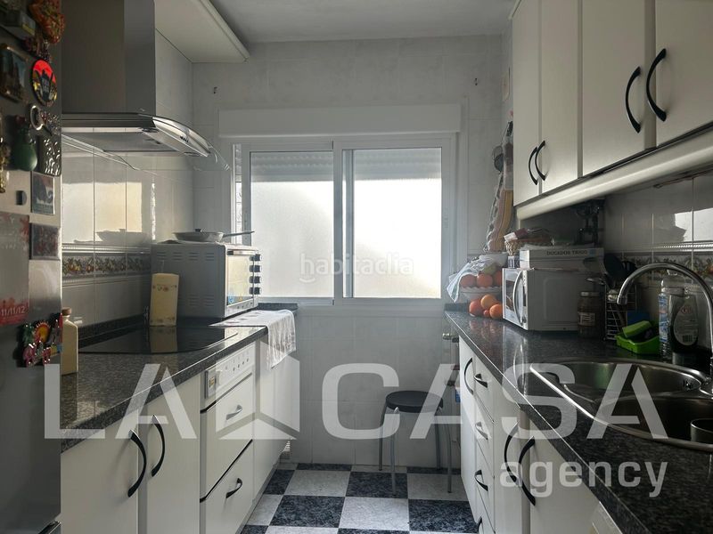 Foto 7737174d-b079-40a6-9a9e-b63673412290. Flat with heating in Centro Montequinto