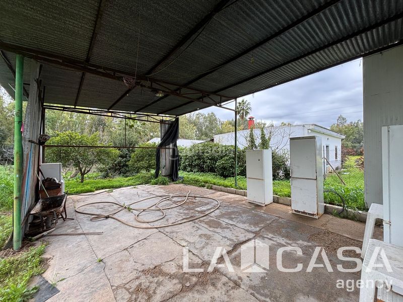 Foto a26e7e45-8e22-4541-878e-40794f138aeb. Terreny residencial a Entrenúcleos Dos Hermanas