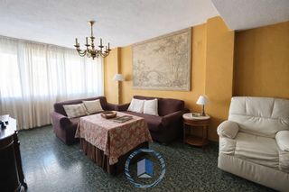 Etagenwohnung in Avenida de Europa