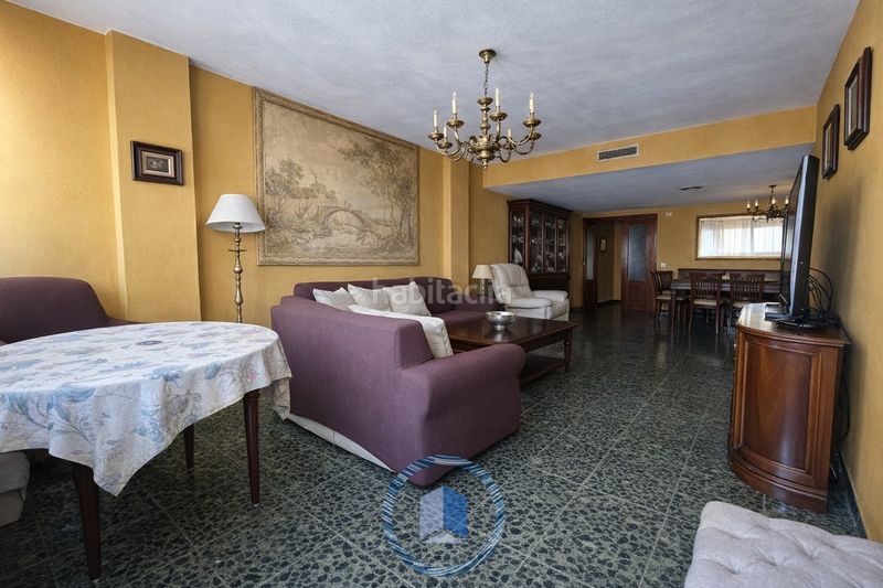 Foto c0d558bd-519c-4c7f-9b56-32b8acdaa51f. Pis amb aparcament piscina a Avenida de Europa Montequinto