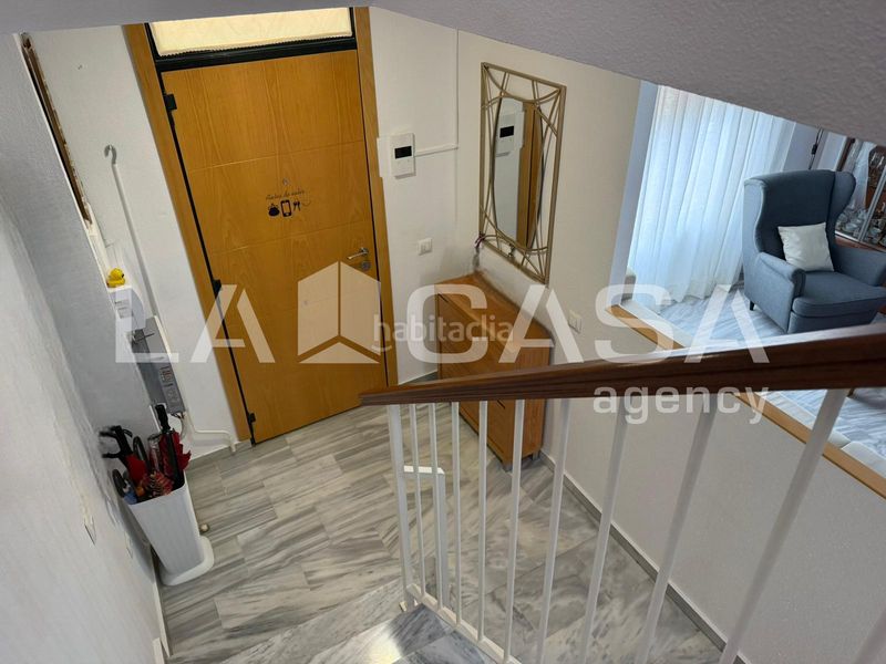 Foto aeb020d8-92ba-45f3-ba7a-4c27bf6958bb. Casa adossada amb aparcament piscina a Avenida de Europa Montequinto