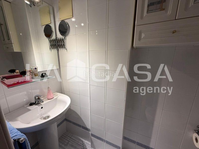 Foto ec3dcda4-3eac-46f2-8699-c2b51428e9e1. Casa adossada amb aparcament piscina a Avenida de Europa Montequinto