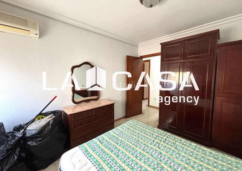 Foto 5a25b721-1d4c-4191-86e3-fbb549a8298e. Pis a San Carlos - San José Sevilla