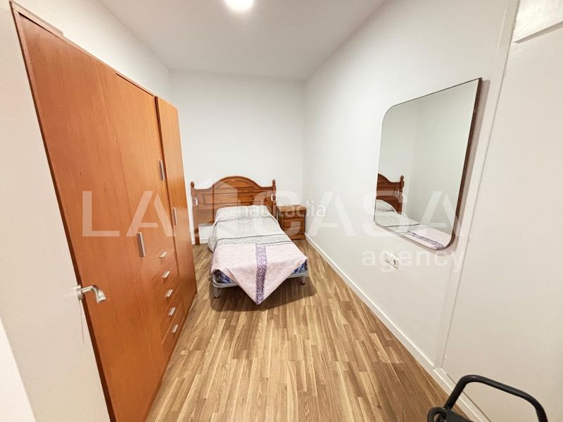 Foto f46be874-45cc-4dca-b854-4061d34e05c9. Pis a Casco Antiguo Algeciras