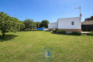 Residential Plot in Entrenúcleos