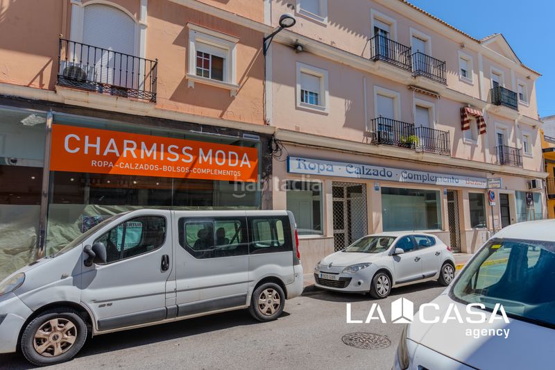 Foto dc6435fd-43ad-4501-9a8e-ad5d1ce4611b. Casa amb aparcament a Centro - Doña Mercedes Dos Hermanas