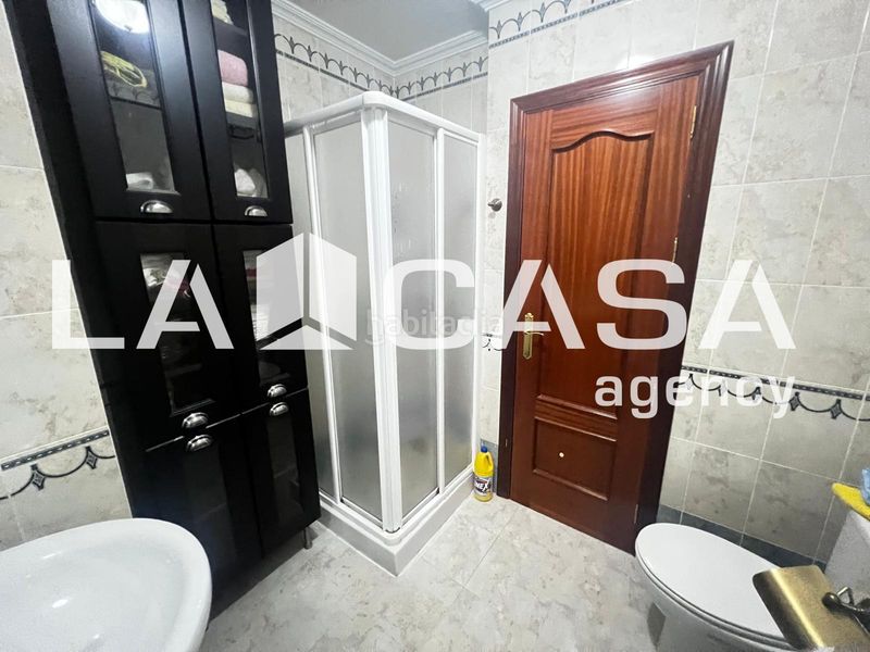 Foto 054281cf-16dd-4a82-8842-1c5880eff59a. Casa a Centro - Doña Mercedes Dos Hermanas