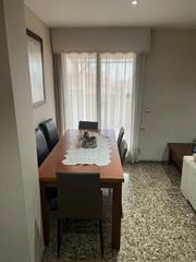 tic  Avinguda corts valencianes. Piso burriana