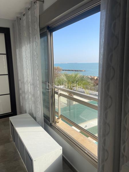 Foto 826dcf94-7ce7-4f01-82ac-e2d2ca08e80a. Chalet  de lujo delante del mar en Playa Burriana