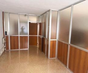 Local Comercial en Casco Histórico. Oficina centro