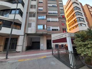 Aparcament cotxe a Camino de Onda-Salesianos. Plaza garaje