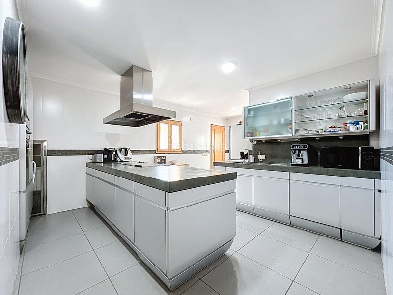 Foto 09c0f752-ad41-4415-b1cc-460d7fba8918. Chalet mit parking pool in La Nucia Pueblo Nucia (la)