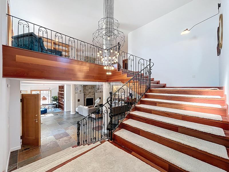 Foto 44adccaa-0ba4-4fb8-8e22-4d91d451d55d. Chalet mit parking pool in La Nucia Pueblo Nucia (la)